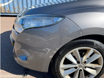 Mobil RENAULT MEGANE ESTATE XV DE FRANCE DCI 110: gambar 3