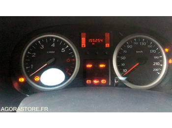 Mobil Renault Clio Campus 155254 kms 2010: gambar 4 Mobil Renault Clio Campus 155254 kms 2010: gambar 4