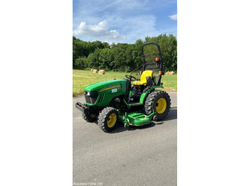 Traktor JOHN DEERE 2720