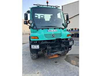 Truk UNIMOG U300