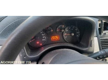 Mobil fiat punto 137166 kms 2005: gambar 4
