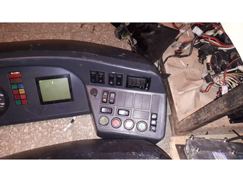 Dasbor Mercedes-Benz D-78052VS: gambar 5