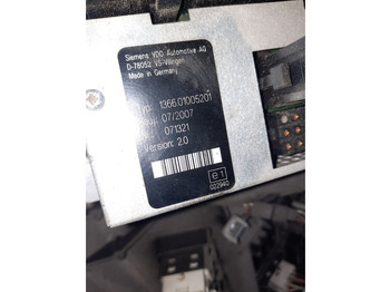 Dasbor Mercedes-Benz D-78052VS: gambar 3