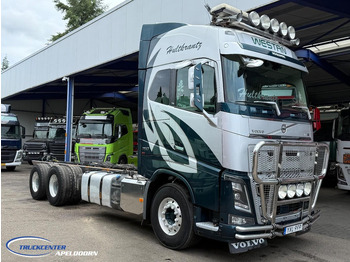 Truk sasis VOLVO FH 750