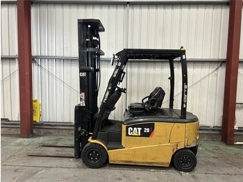 Forklift listrik CATERPILLAR EP
