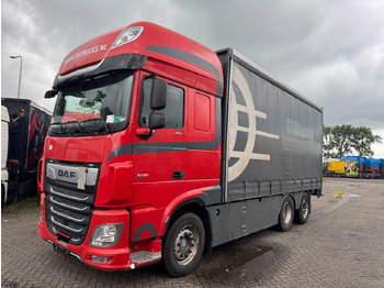Truk dengan terpal samping DAF XF 480