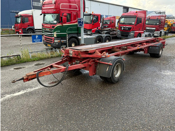 Trailer pengangkut mobil