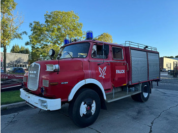 Truk pemadam kebakaran MAN