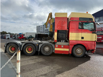 Tractor head MAN TGX 41.540 8X4 170 TON+ RETARDER + PTO HYDRAULICS - ONLY 182.827 KM: gambar 4 Tractor head MAN TGX 41.540 8X4 170 TON+ RETARDER + PTO HYDRAULICS - ONLY 182.827 KM: gambar 4