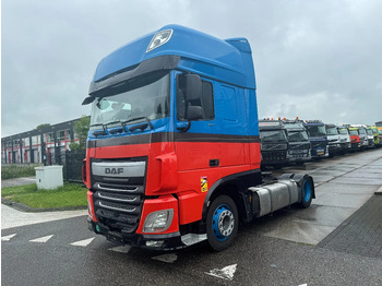 Tractor head DAF XF 440