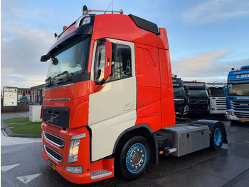 Tractor head VOLVO FH 420
