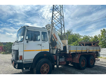 Leasing  Iveco 330 26 con gru Iveco 330 26 con gru: gambar 2