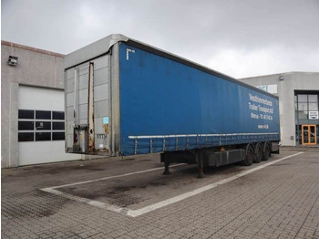 Semi-trailer dengan terpal samping