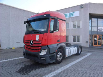 Tractor head MERCEDES-BENZ Actros 1843