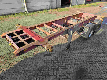 Semi-trailer pengangkut mobil