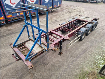 Semi-trailer pengangkut mobil DESOT