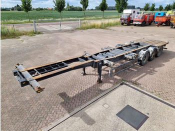 Semi-trailer pengangkut mobil