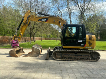 Ekskavator perayap CATERPILLAR
