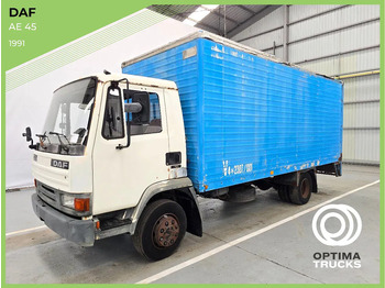 Truk box DAF