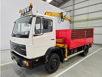 Truk flatbed MERCEDES-BENZ