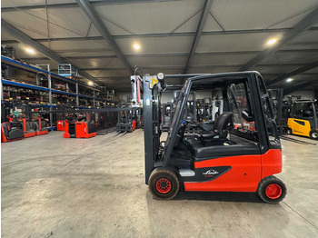 Forklift LINDE E25