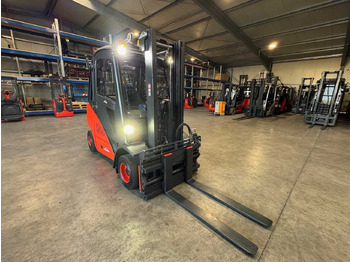 Forklift 2012 SERVICE + UVV 09/2026 LINDE H25D 3RD + 4TH VALVE FORK ADJUSTER 163CM FREE STROKE DIESEL FORKLIFT: gambar 2 Forklift 2012 SERVICE + UVV 09/2026 LINDE H25D 3RD + 4TH VALVE FORK ADJUSTER 163CM FREE STROKE DIESEL FORKLIFT: gambar 2