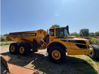 Peralatan konstruksi VOLVO A25G