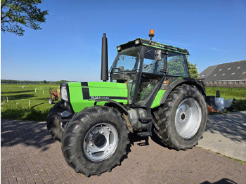 Traktor DEUTZ DX