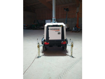 Menara penerangan GENERAC