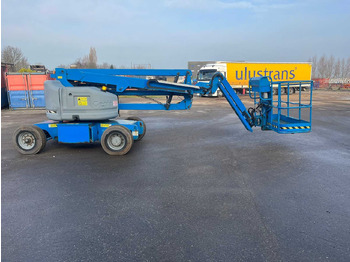 Platform pengangkat GENIE Z45/25