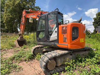 Ekskavator perayap HITACHI ZX135US-6