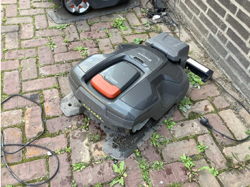 Mesin pemotong rumput HUSQVARNA