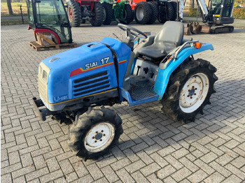 Traktor kompak ISEKI