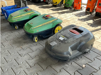 Mesin pemotong rumput JOHN DEERE