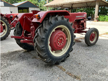 Traktor Mc cormick international D-439: gambar 3