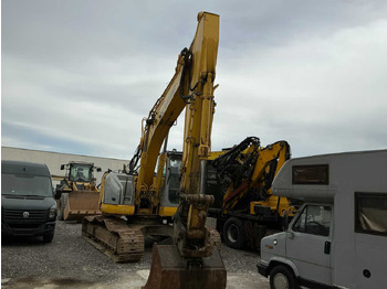Ekskavator perayap New Holland E235BSR-2: gambar 3