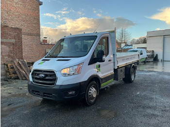 Van pengiriman FORD Transit