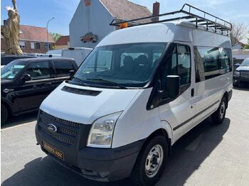 Van pengiriman FORD Transit