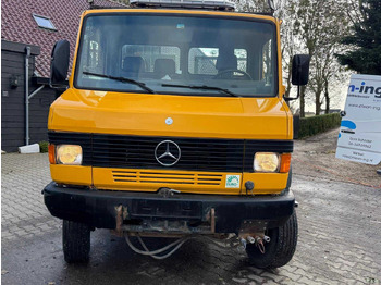 Van pengiriman MERCEDES - VARIO 814 4X4 - COMMERCIAL VEHICLE TIPPER: gambar 4 Van pengiriman MERCEDES - VARIO 814 4X4 - COMMERCIAL VEHICLE TIPPER: gambar 4