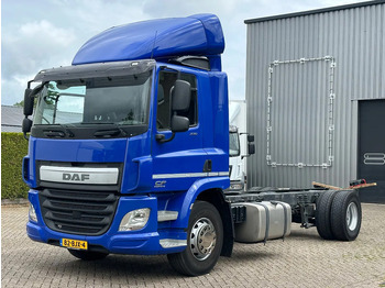 Truk sasis DAF CF 250