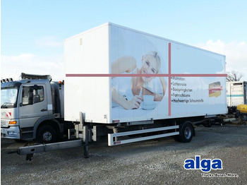 Trailer pengangkut mobil