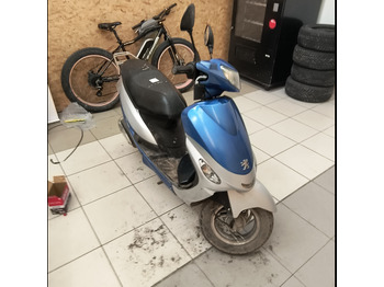 Sepeda motor PEUGEOT