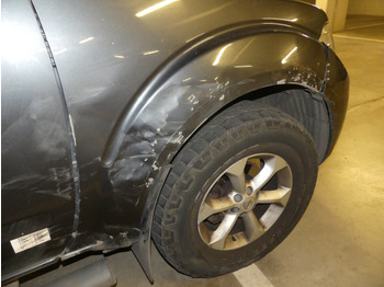 Mobil Voiture Nissan NAVARA 2.5 (2012-237.396 km): gambar 5
