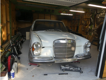 Mobil MERCEDES-BENZ