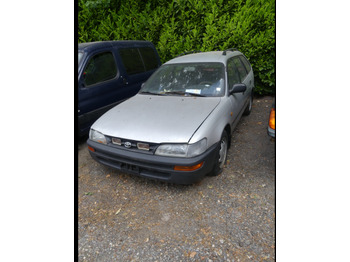 Mobil TOYOTA