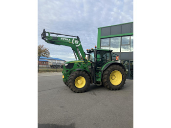 Traktor JOHN DEERE 6215R