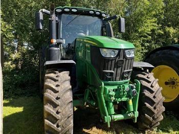 Traktor John Deere 6230R: gambar 4