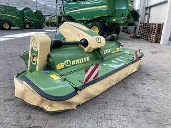Mesin pemotong padang rumput KRONE