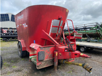 Mixer-pengumpan TRIOLIET