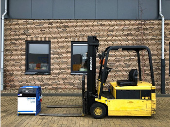 Forklift listrik DAEWOO
